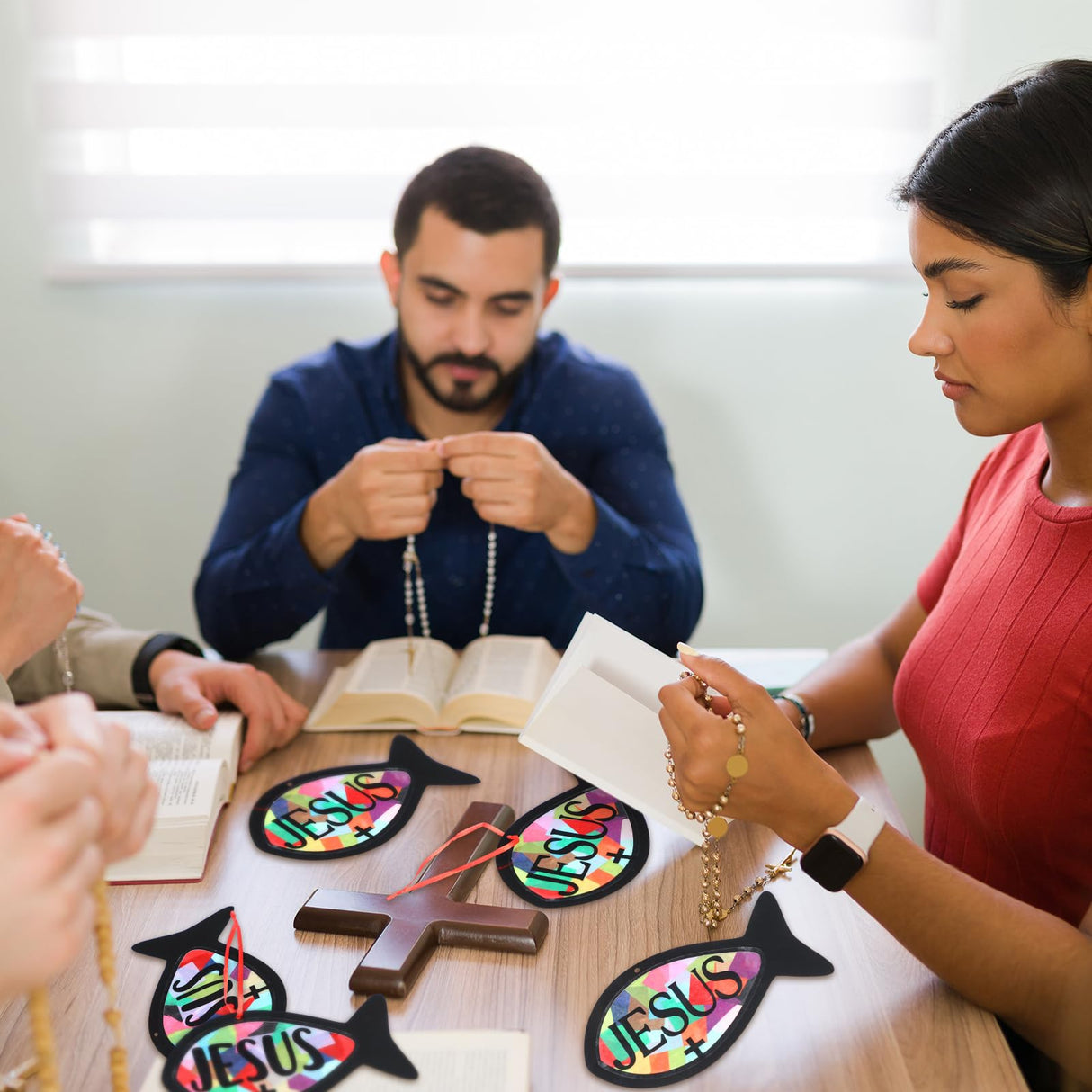 Sinload 24 Sets Faith Fish Craft Kit DIY Christian Jesus Fish Craft Religious Cross Tissue Paper Hanging Ornament for Home Church Bible Sunday School Activities